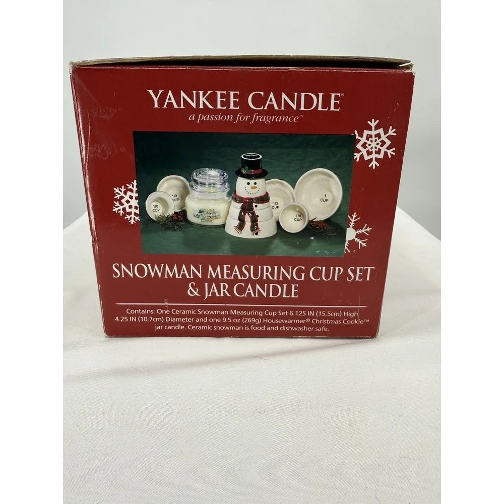 Hard To Find 2012 Yankee Christmas Cookie Scent Candle And Measuring Cup Snowman